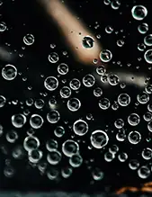 Carbonation bubbles in water